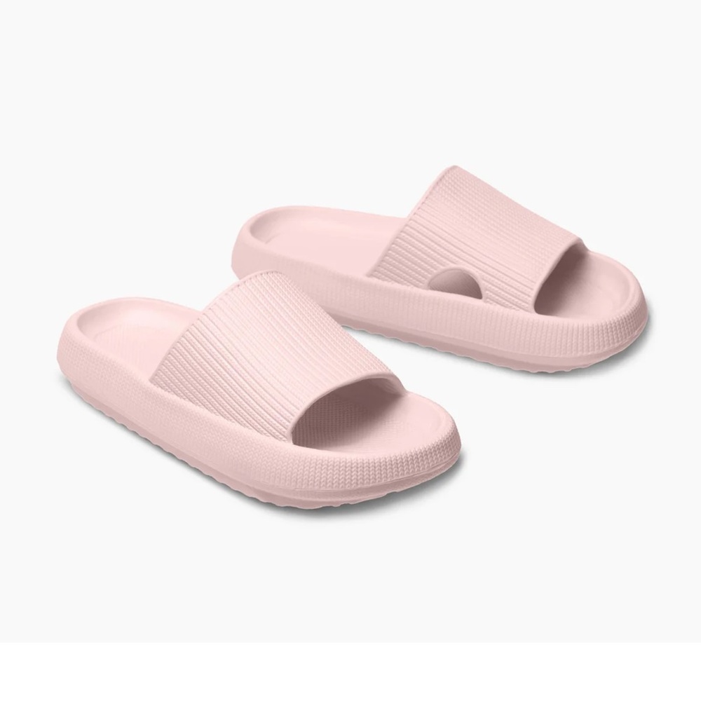 NEW Cloud Slides - Original Cushion Comfort- size 6-7